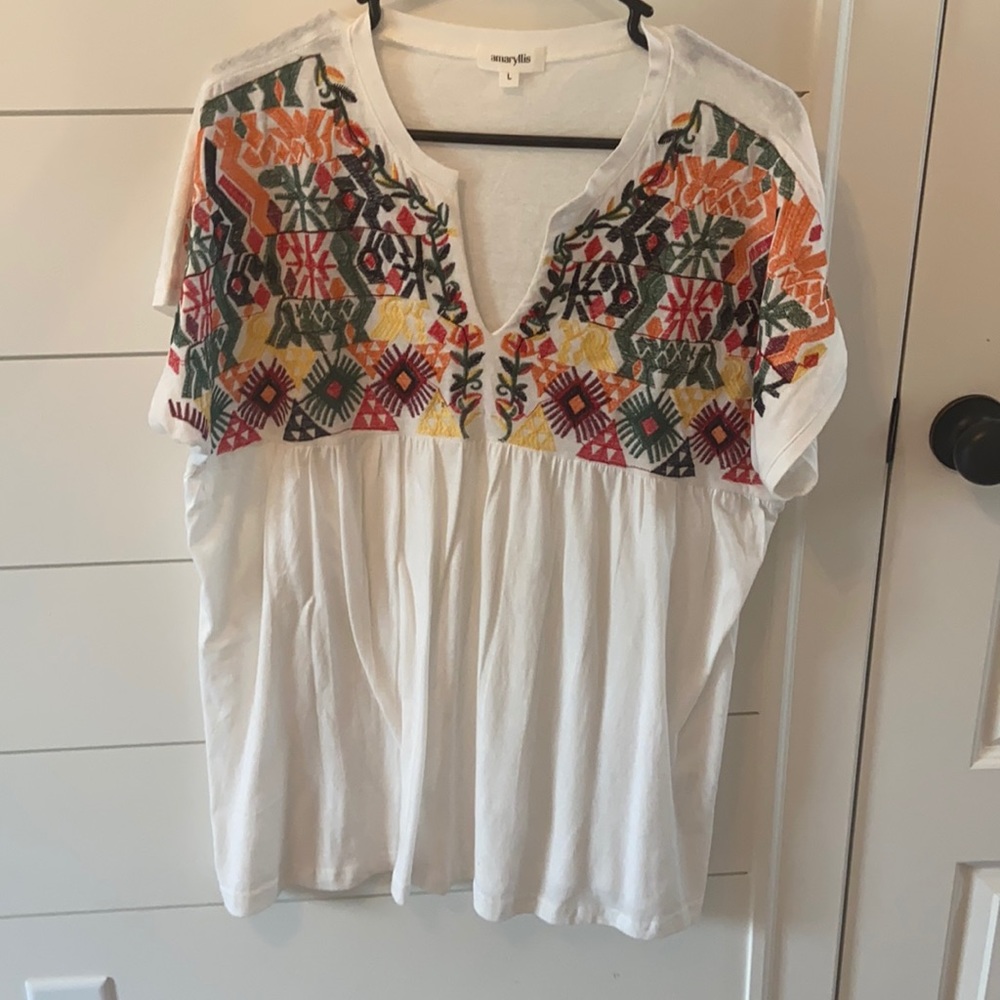 Amaryllis embroidered top